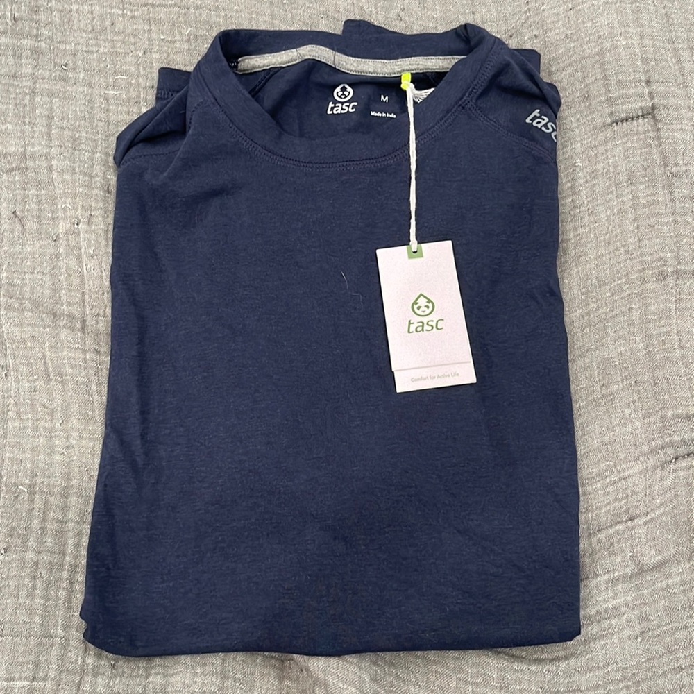 Tasc Heather navy Carrollton T-shirt, Men’s Medium